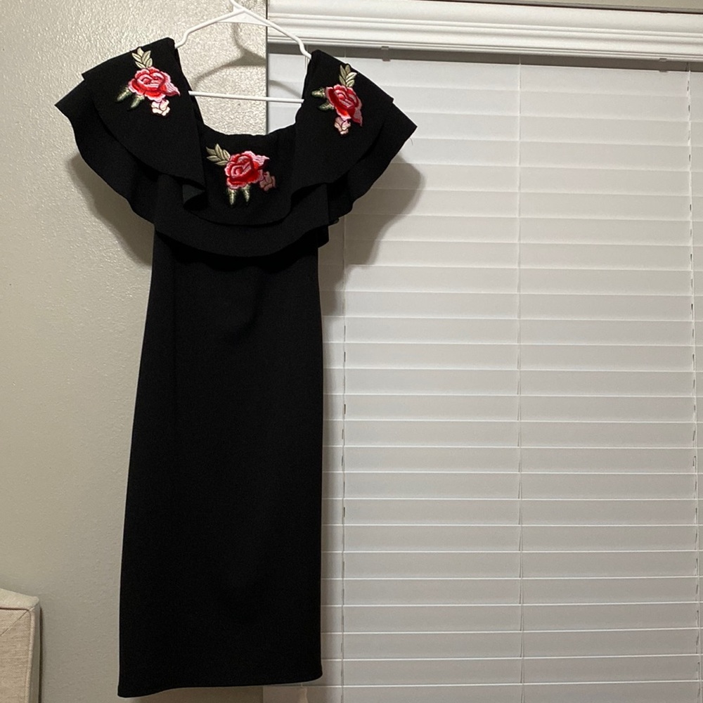Dress from fashion nova worn once.